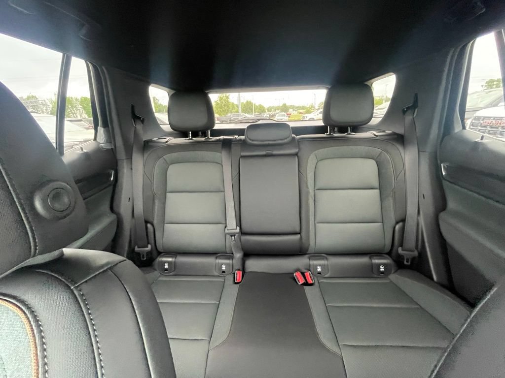New 2026 GMC Terrain AT4 AWD/4WD image 24