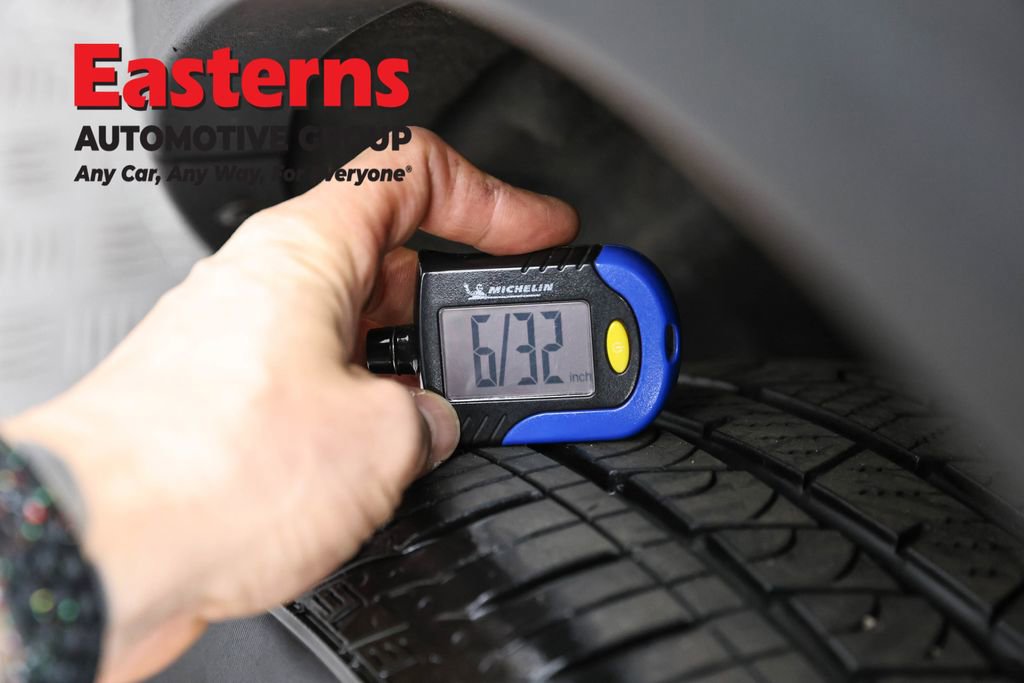 Used 2024 Alfa Romeo Stelvio Sprint image 31