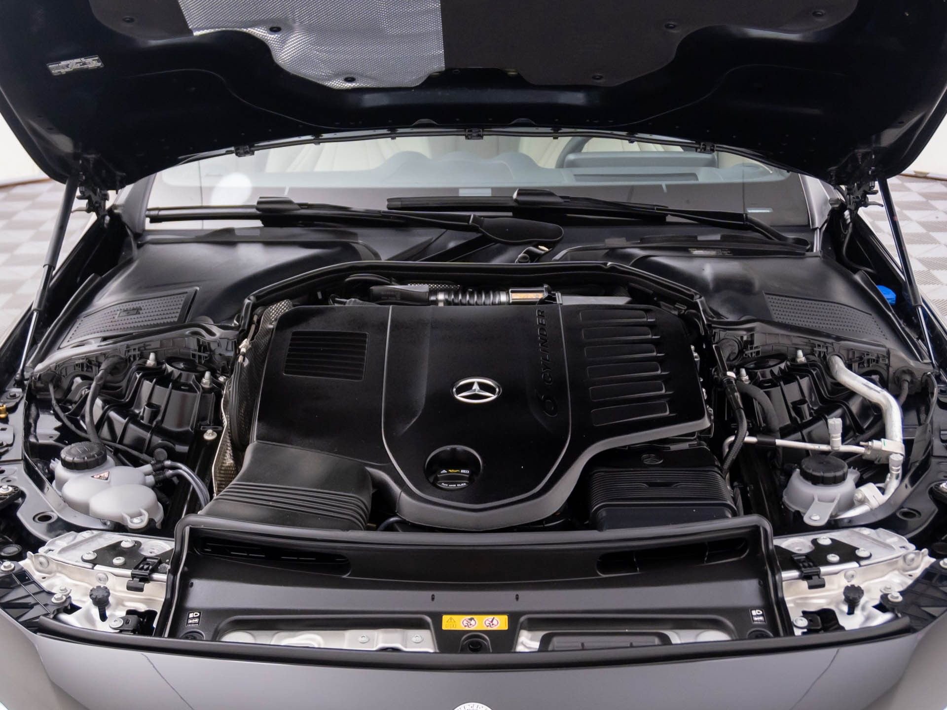 Certified 2024 Mercedes-Benz CLE 450 4MATIC Coupe image 32