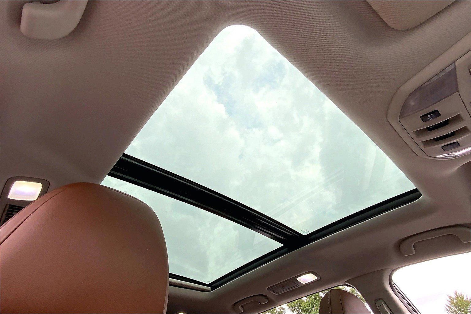 Used 2020 Subaru Ascent Touring w/ Popular Package #2A image 13