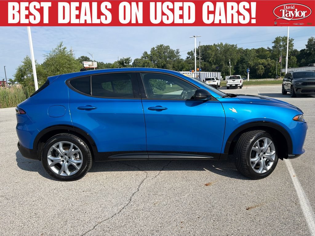 Used 2025 Dodge Hornet R/T AWD/4WD image 2