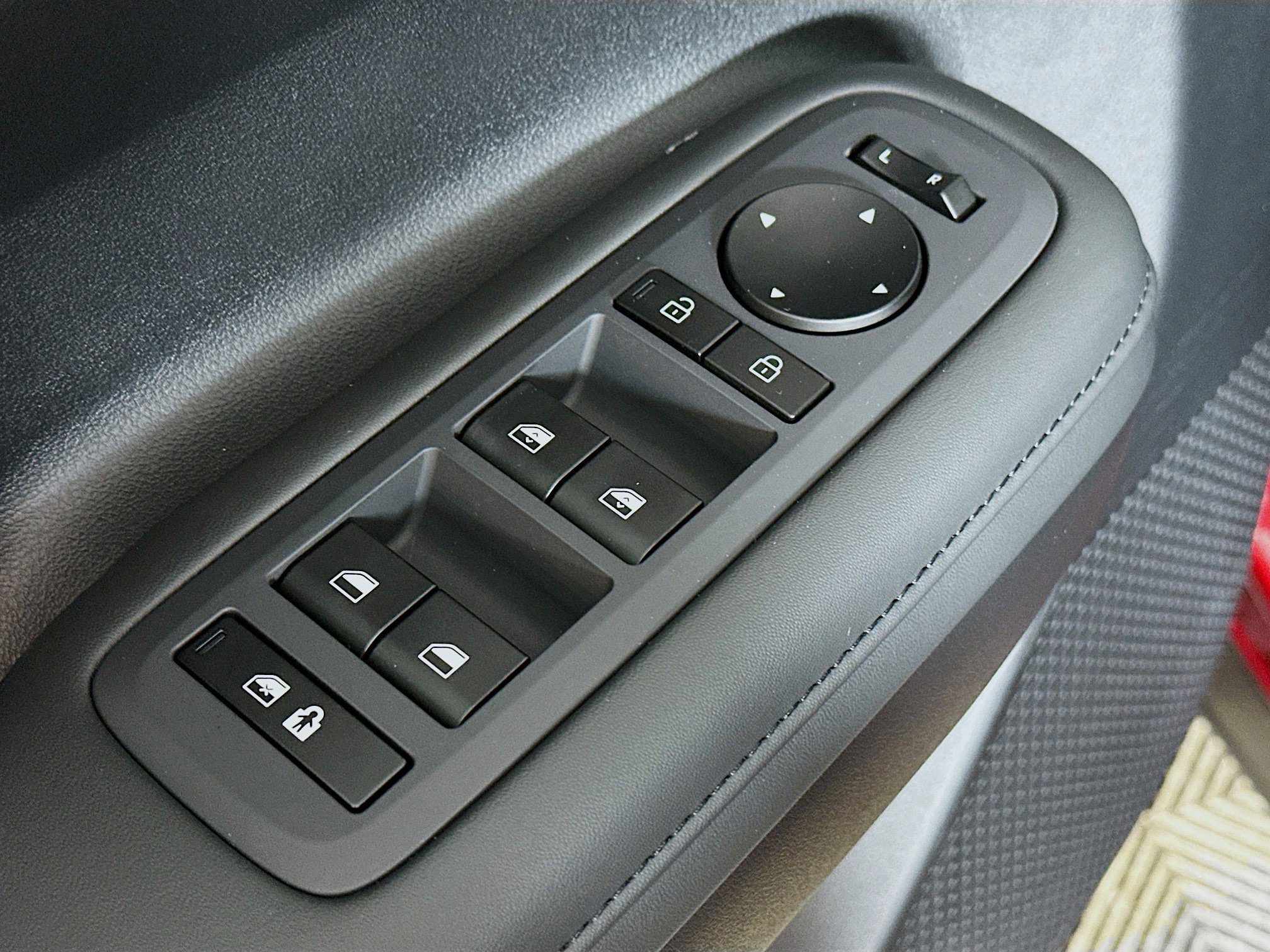 New 2026 Hyundai Santa Fe XRT image 18