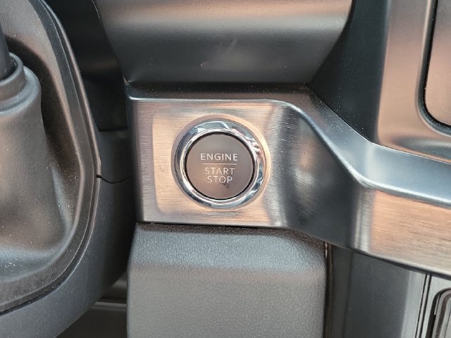 Used 2026 Ford F250 Lariat AWD/4WD image 26