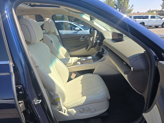 Used 2022 Genesis GV80 2.5T w/ Advanced Package 02 AWD/4WD image 6