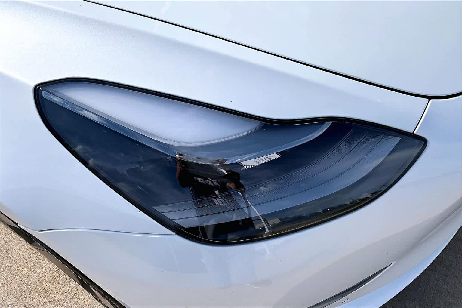 Used 2022 Tesla Model 3 Long Range AWD/4WD image 26