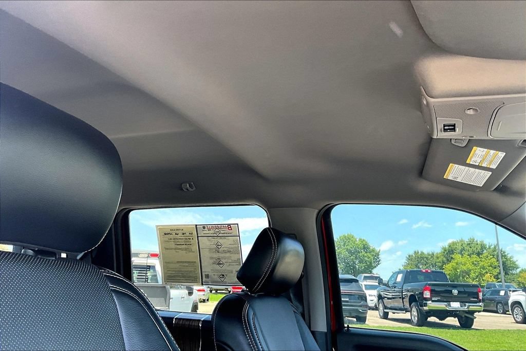 Used 2018 Ford F150 Lariat w/ Equipment Group 502A Luxury AWD/4WD image 19