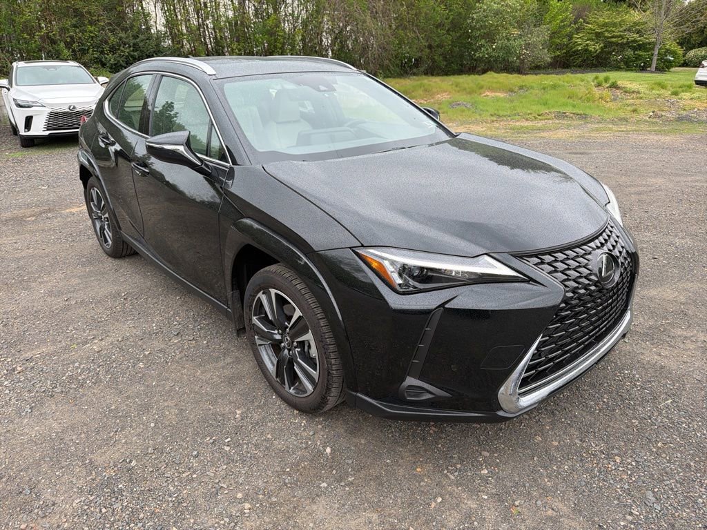 Used 2023 Lexus UX 250h AWD w/ Premium Package image 3