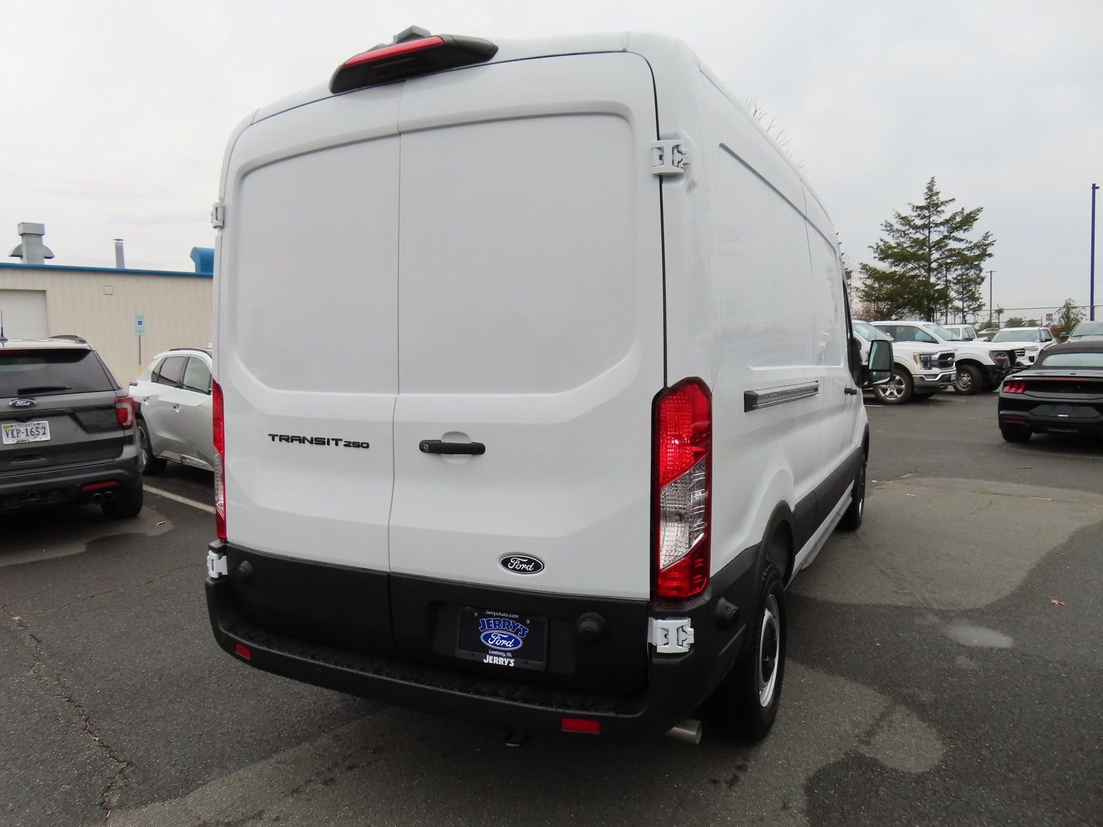 New 2026 Ford Transit 250 148 Medium Roof image 4