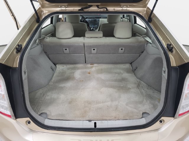 Used 2010 Toyota Prius Two FWD image 32