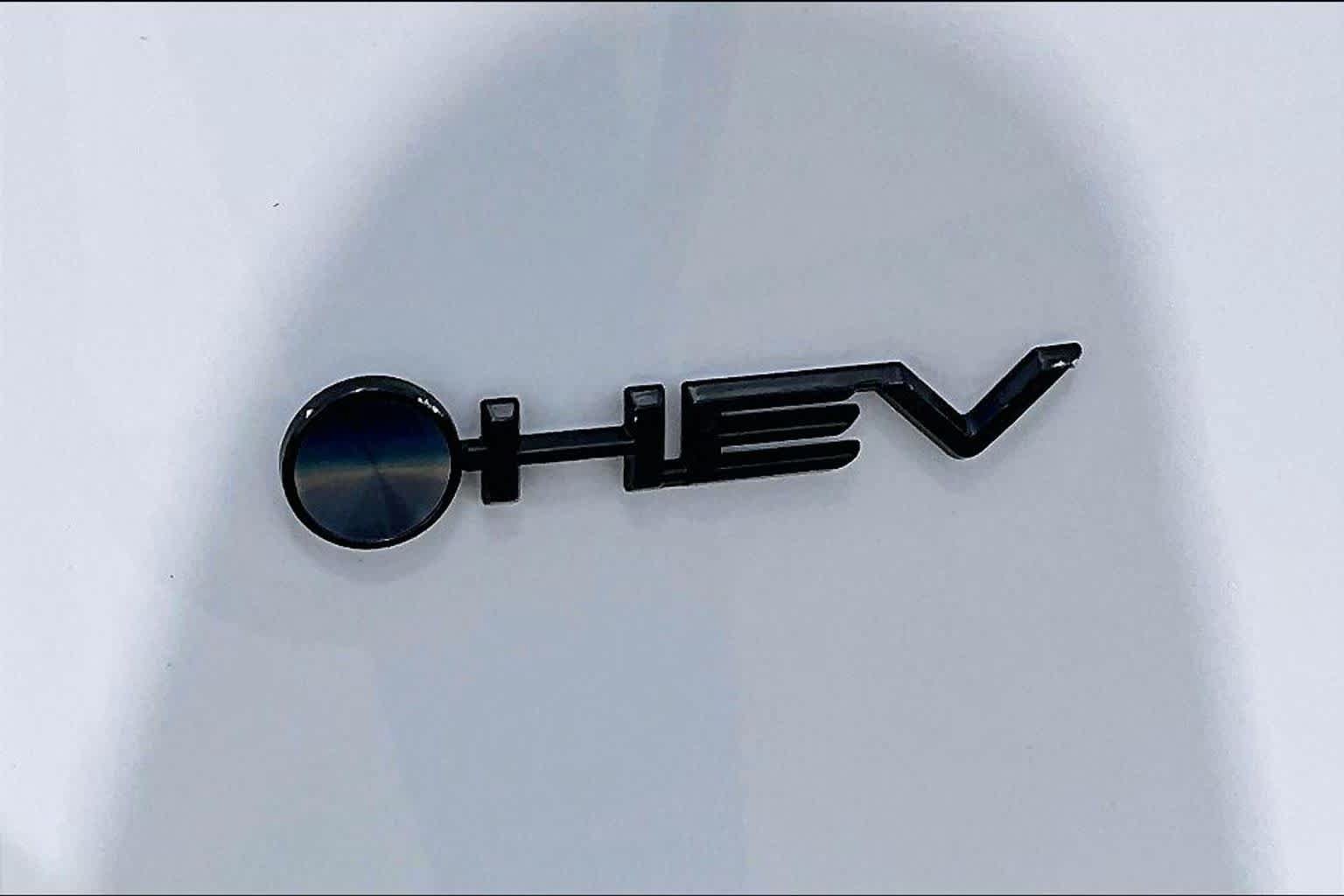 Used 2026 Toyota RAV4 SE FWD image 10