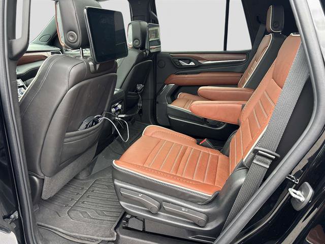 Used 2023 GMC Yukon Denali Ultimate image 8