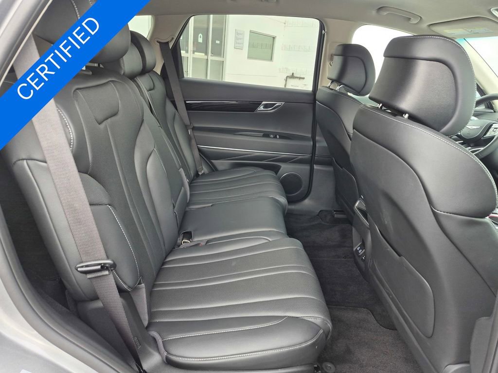 Used 2026 Genesis GV80 2.5T RWD image 23