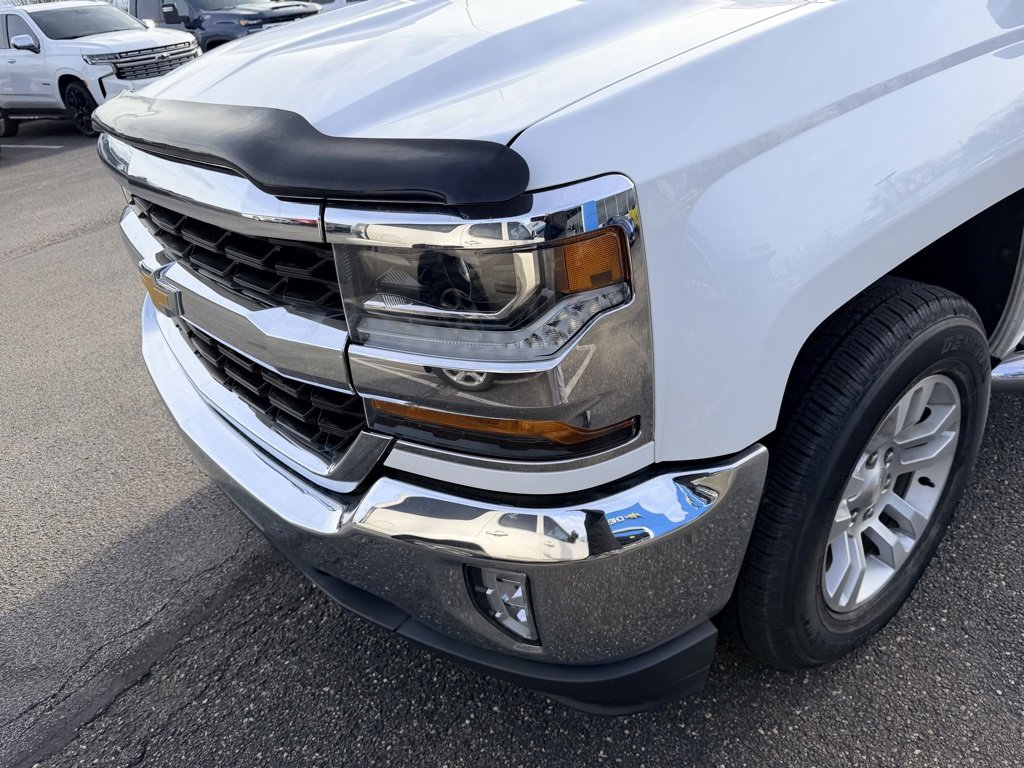 Used 2018 Chevrolet Silverado 1500 LT w/ All Star Edition image 13