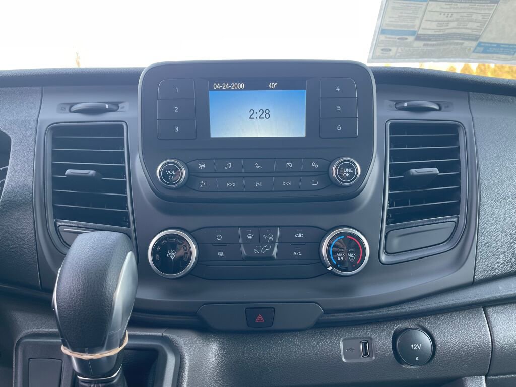 New 2025 Ford Transit 250 148 Medium Roof image 8