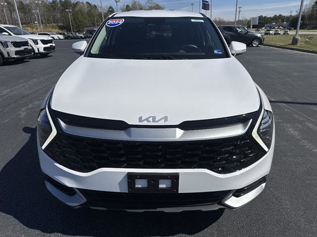 Certified 2024 Kia Sportage EX image 2
