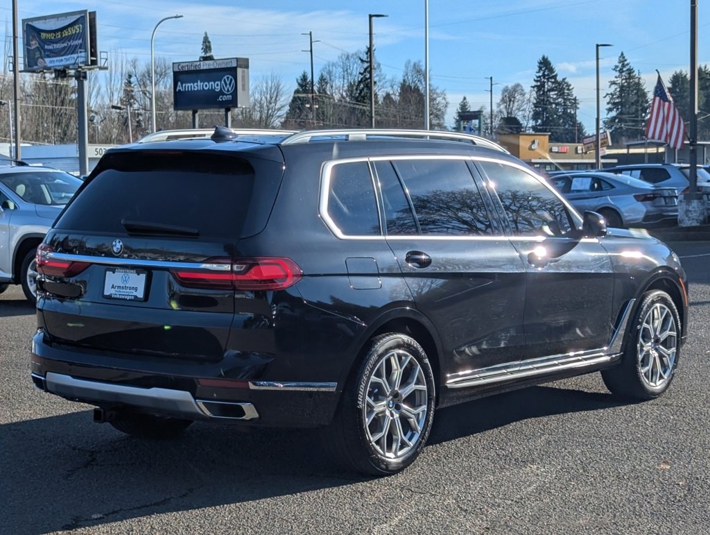 Used 2020 BMW X7 xDrive40i w/ Cold Weather Package image 5