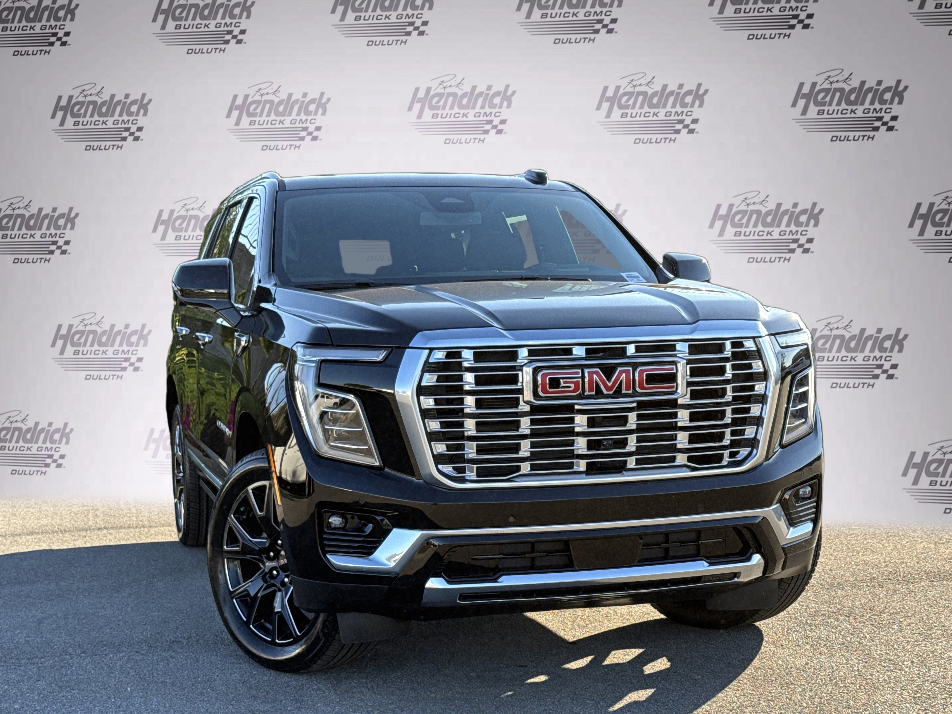 New 2026 GMC Yukon Denali w/ Sun & Power Step Package video 2