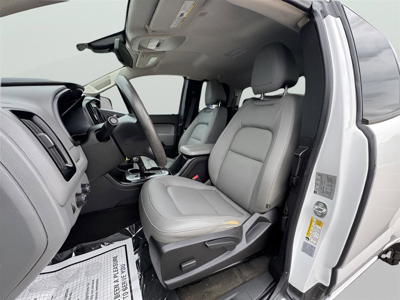 Used 2017 GMC Canyon 4x4 Extended Cab w/ Convenience Package image 25