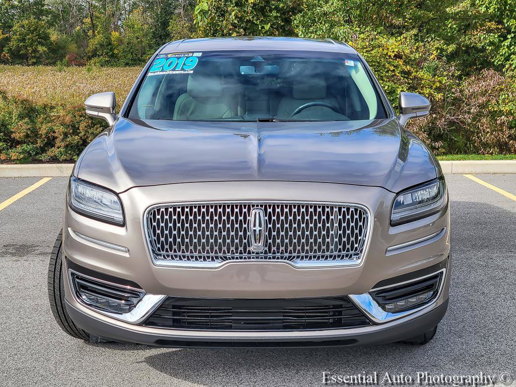 Used 2019 Lincoln Nautilus Select w/ Cargo Utility Package FWD image 4
