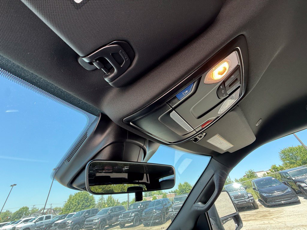New 2026 RAM 3500 Tradesman AWD/4WD image 23