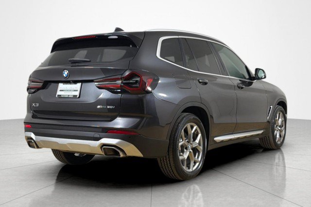 Used 2024 BMW X3 sDrive30i w/ Convenience Package RWD image 5