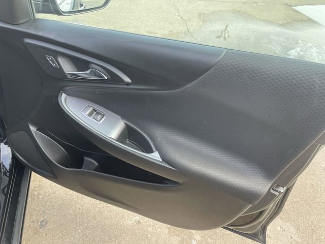 Used 2024 Chevrolet Malibu LT FWD image 16