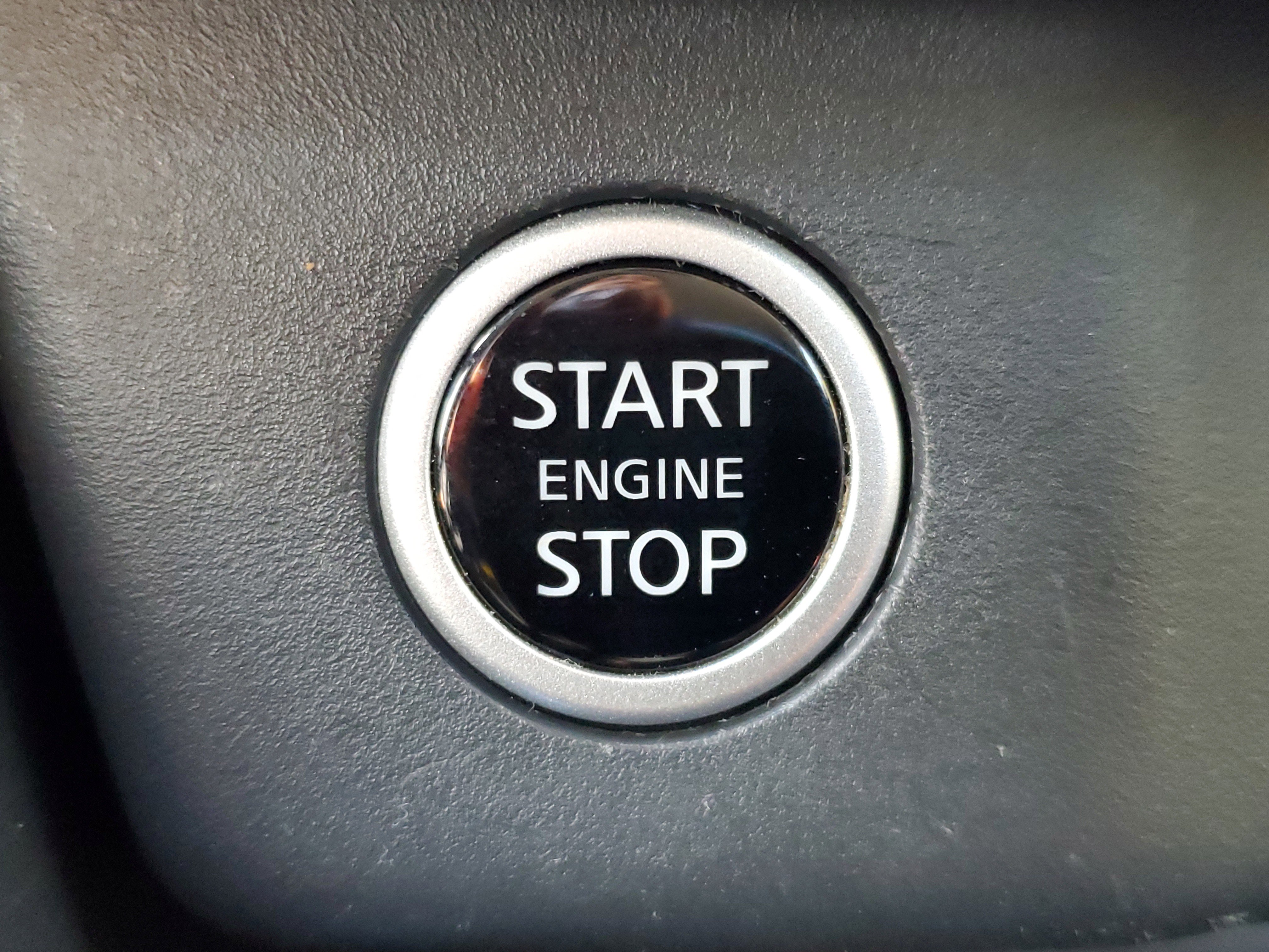 Certified 2023 Nissan Rogue SV image 23