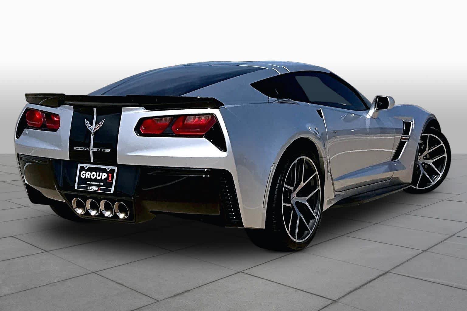 Used 2018 Chevrolet Corvette Grand Sport RWD image 13