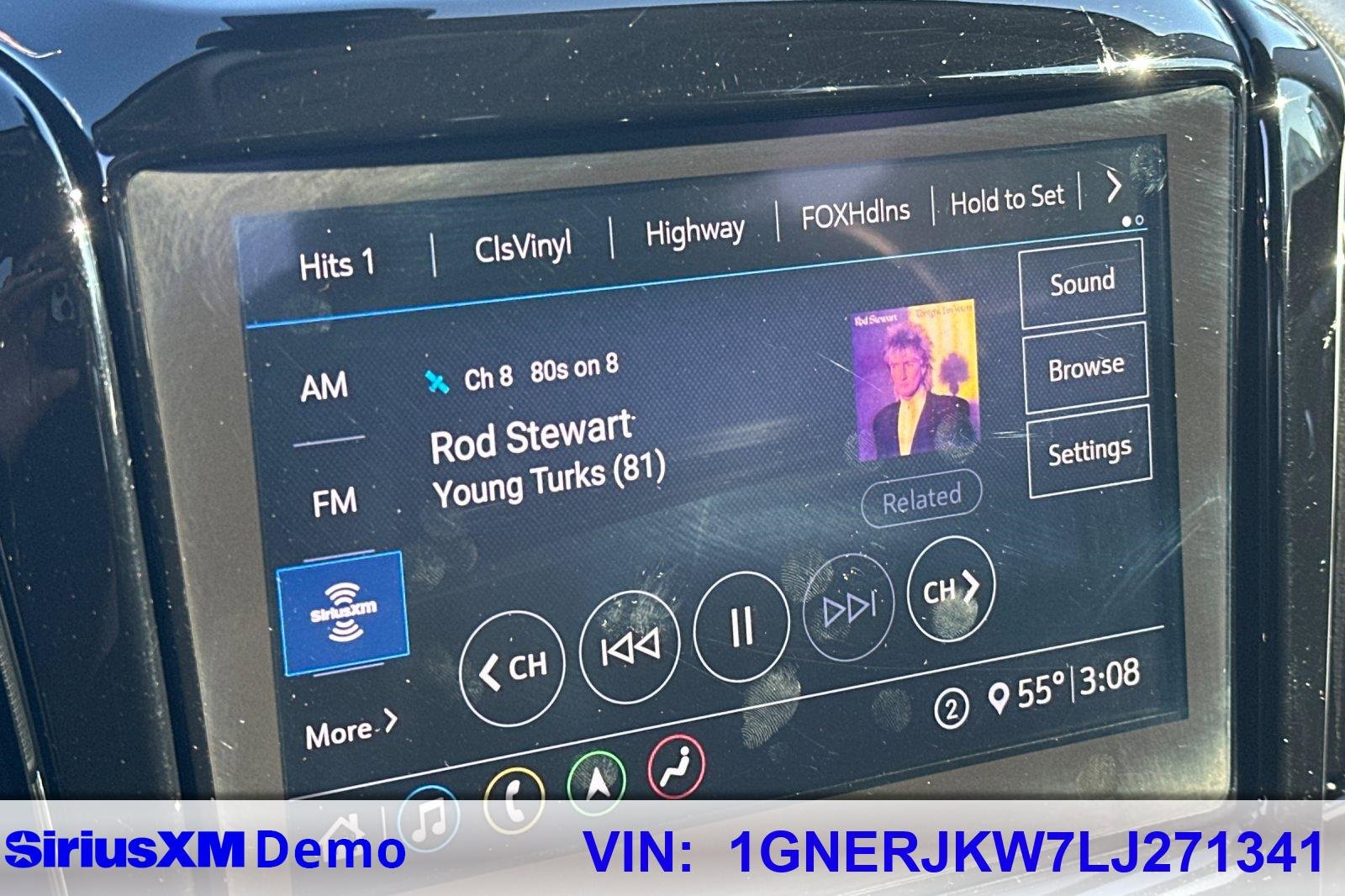 Used 2020 Chevrolet Traverse RS image 54