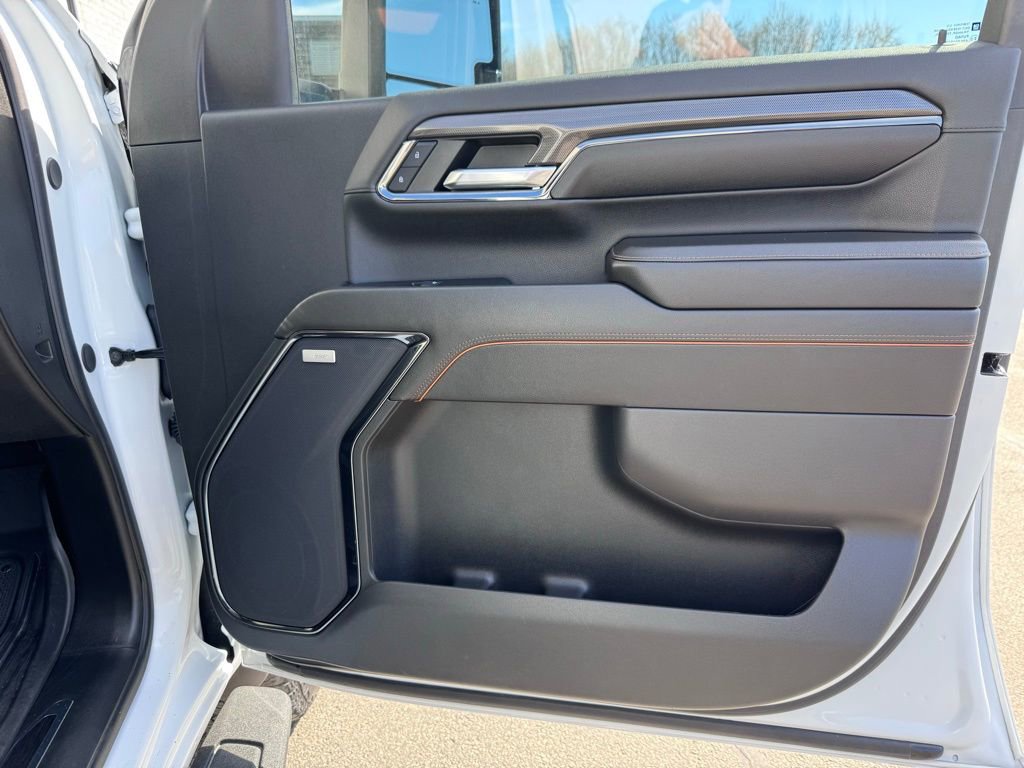 Used 2024 GMC Sierra 2500 AT4 w/ AT4 Premium Plus Package image 28
