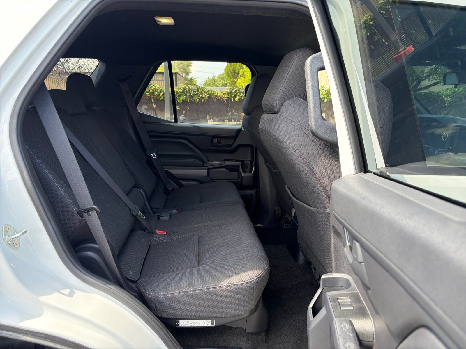 Certified 2025 Toyota 4Runner SR5 AWD/4WD image 27