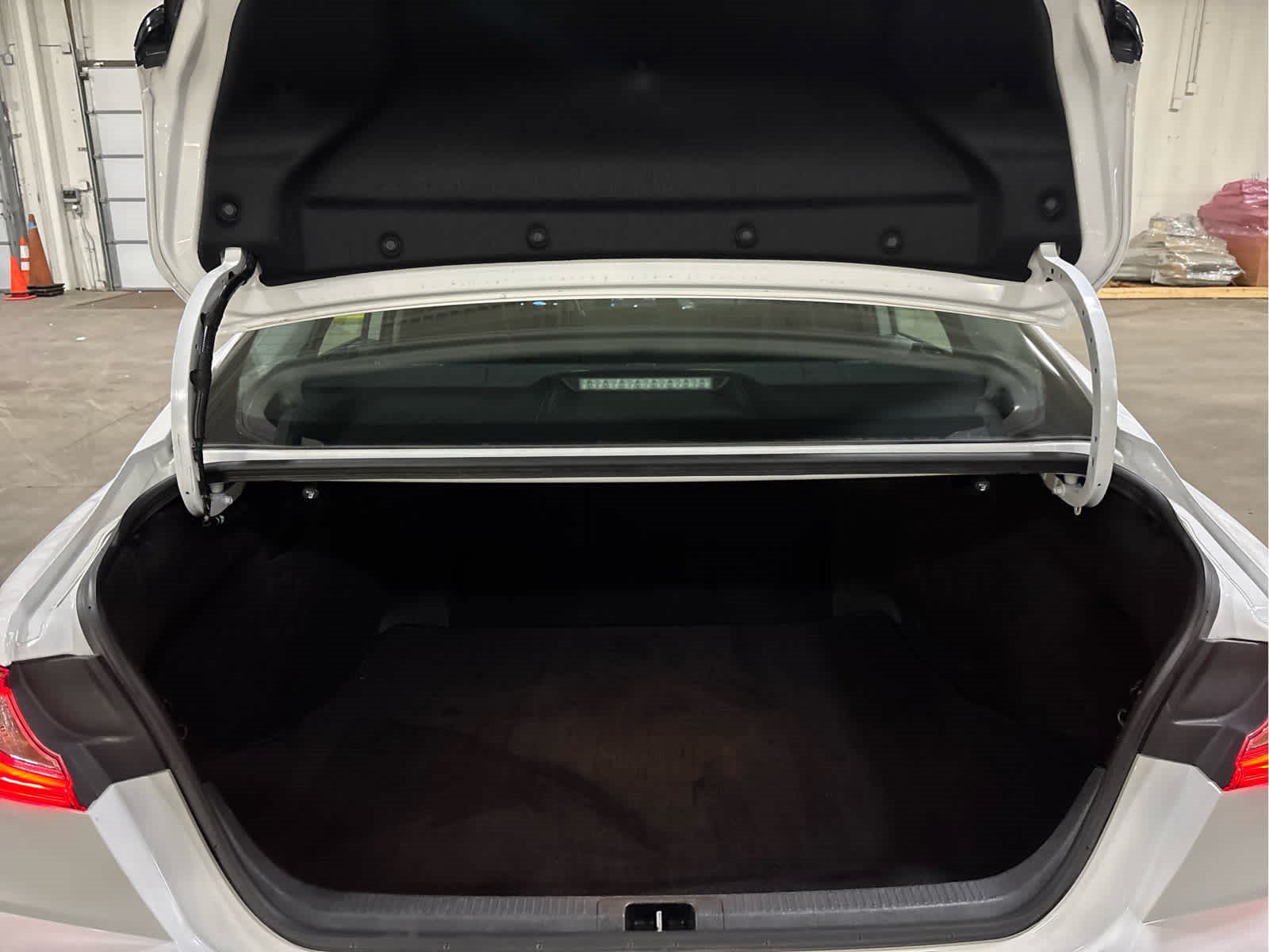 Certified 2025 Toyota Camry LE FWD image 7