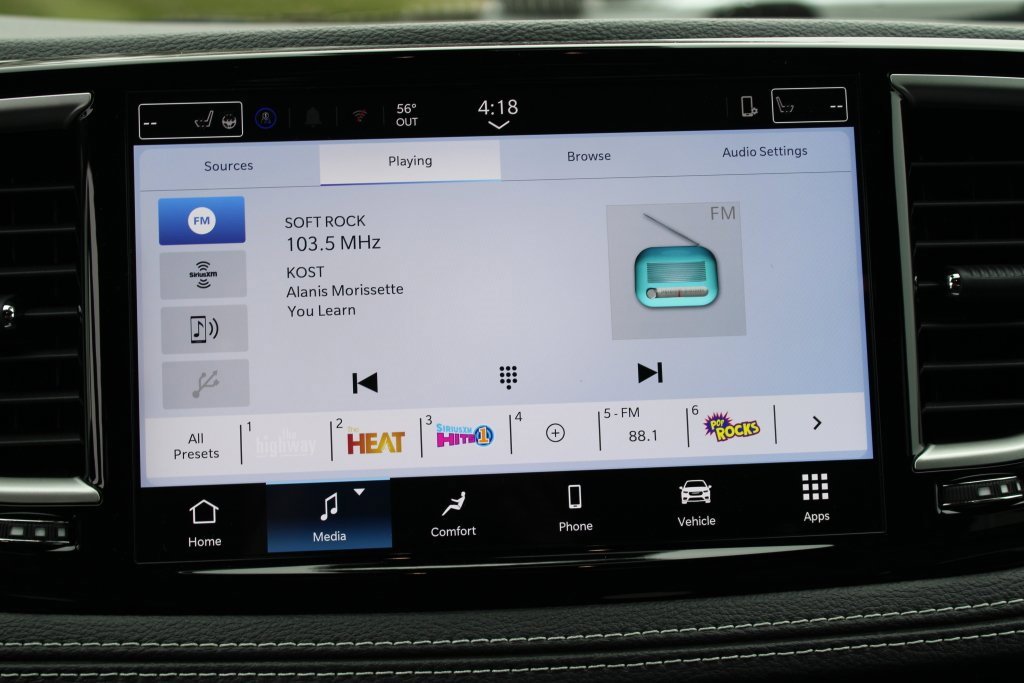 New 2026 Chrysler Pacifica Select image 18