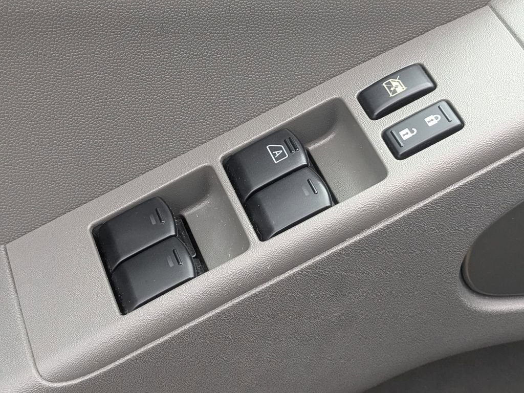 Used 2019 Nissan Frontier SV AWD/4WD image 15