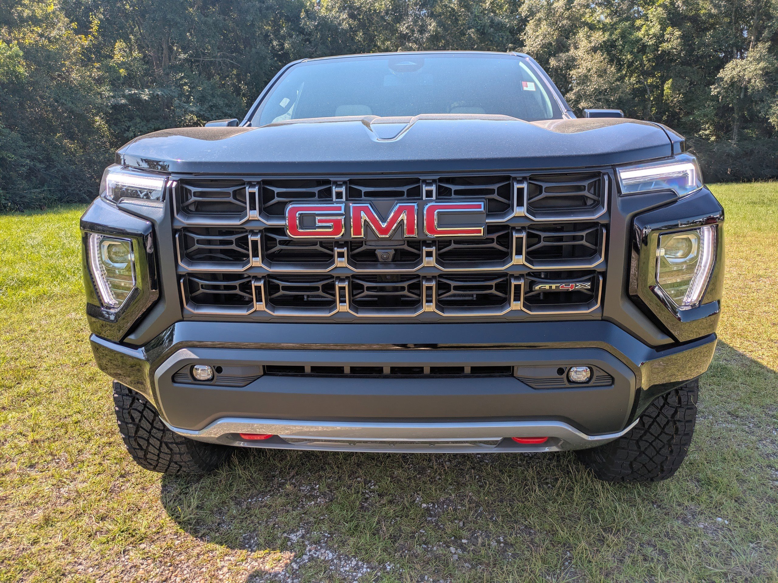 New 2026 GMC Canyon AT4X image 3