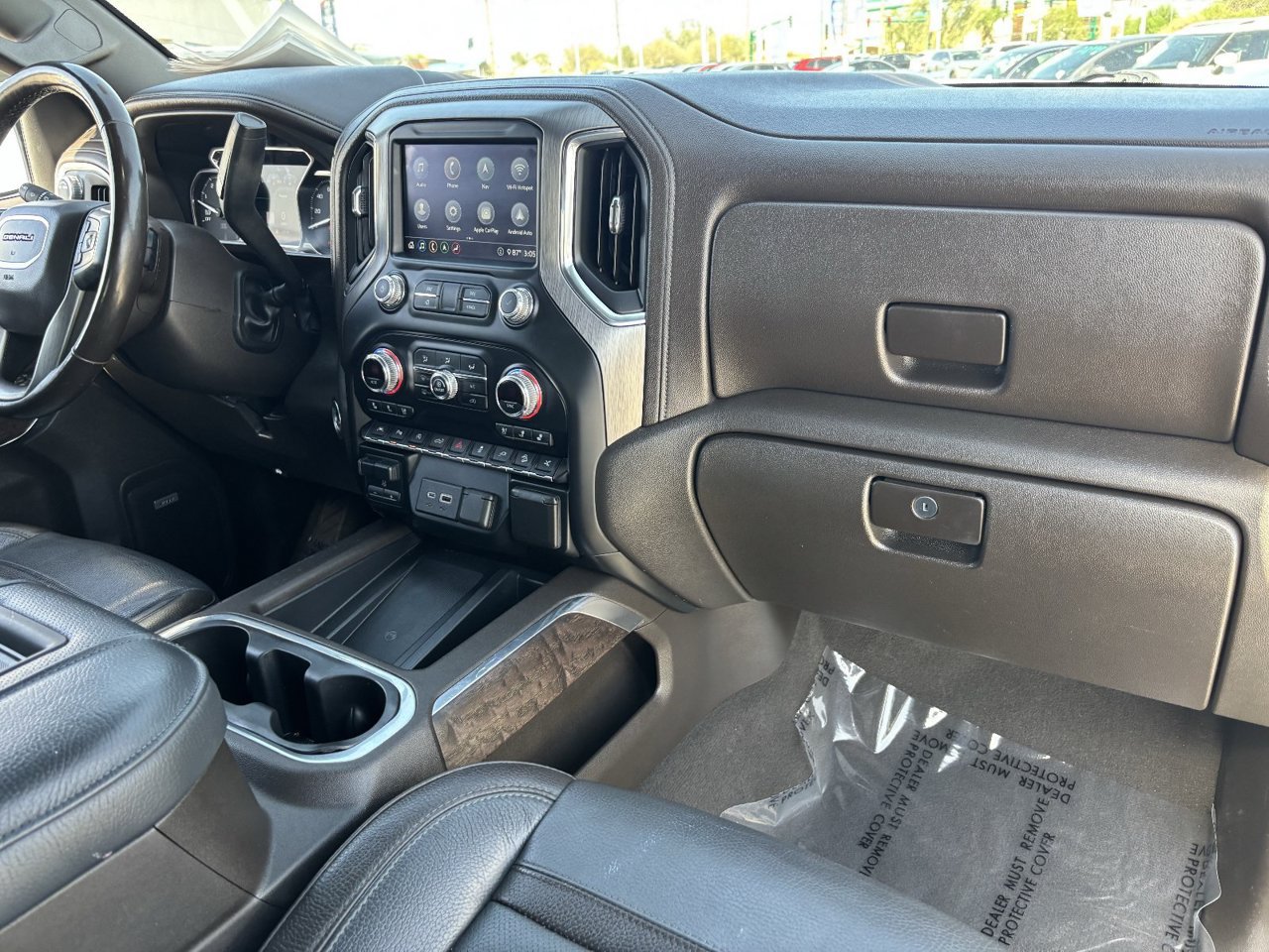 Used 2020 GMC Sierra 1500 Denali w/ Denali Ultimate Package AWD/4WD image 10