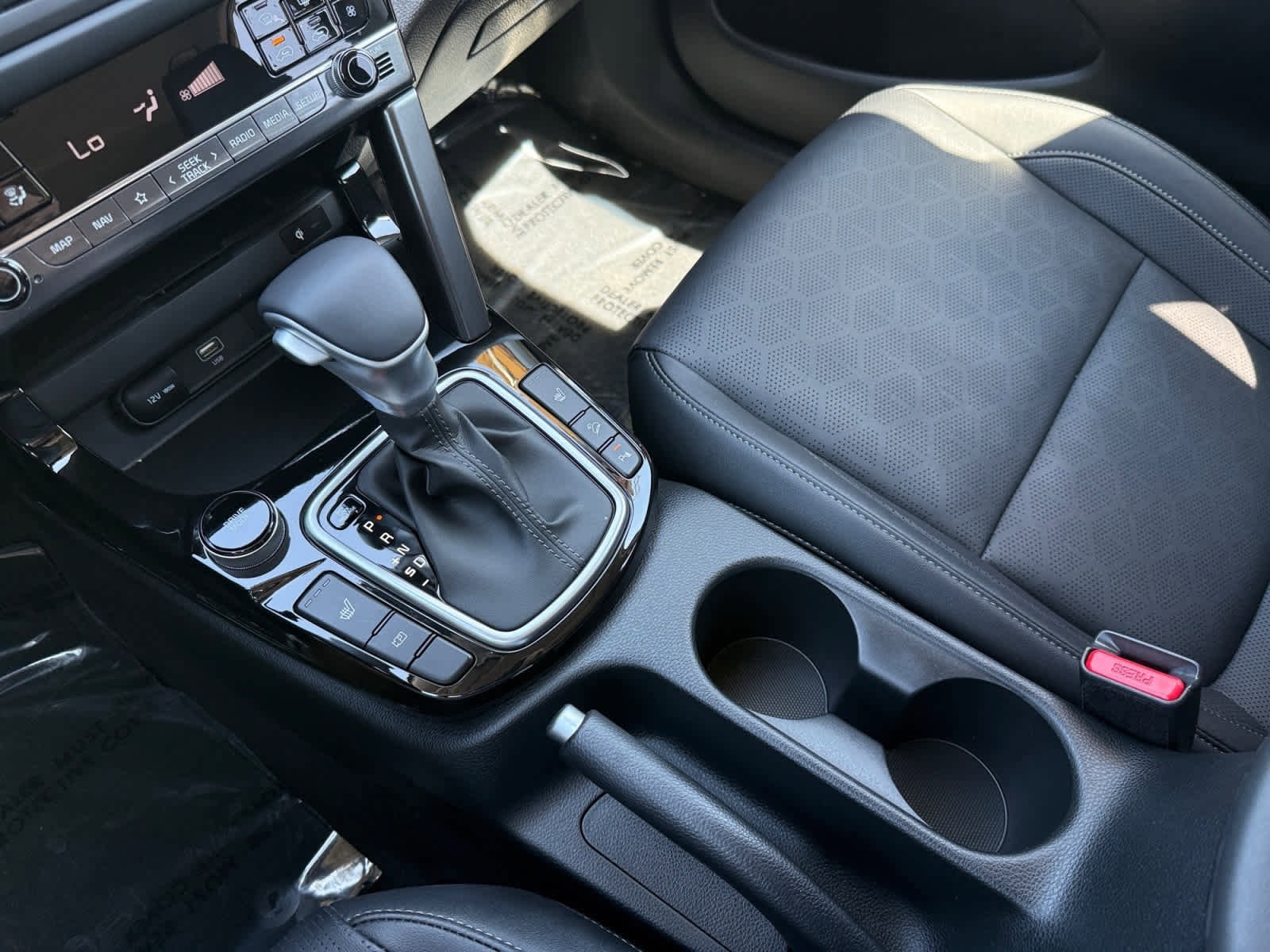 Used 2025 Kia Seltos EX w/ EX Sunroof Package image 23