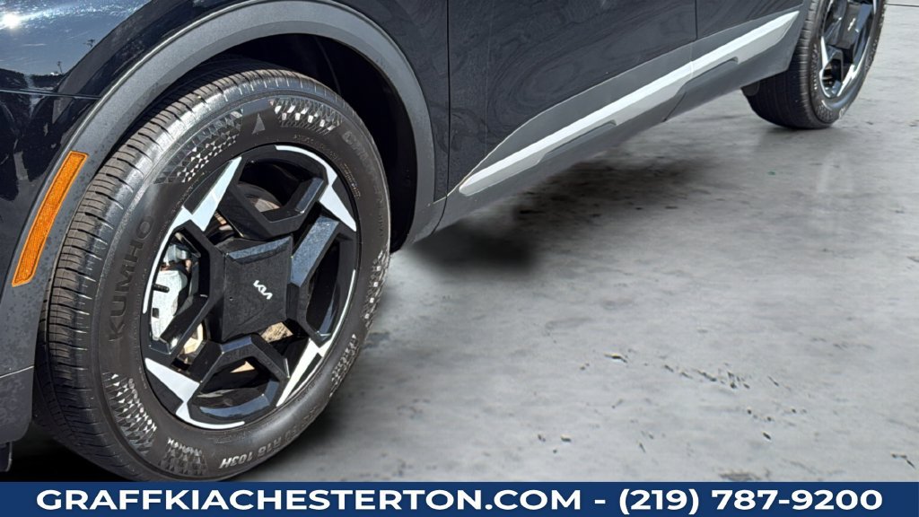 Used 2026 Kia Sportage EX FWD image 30