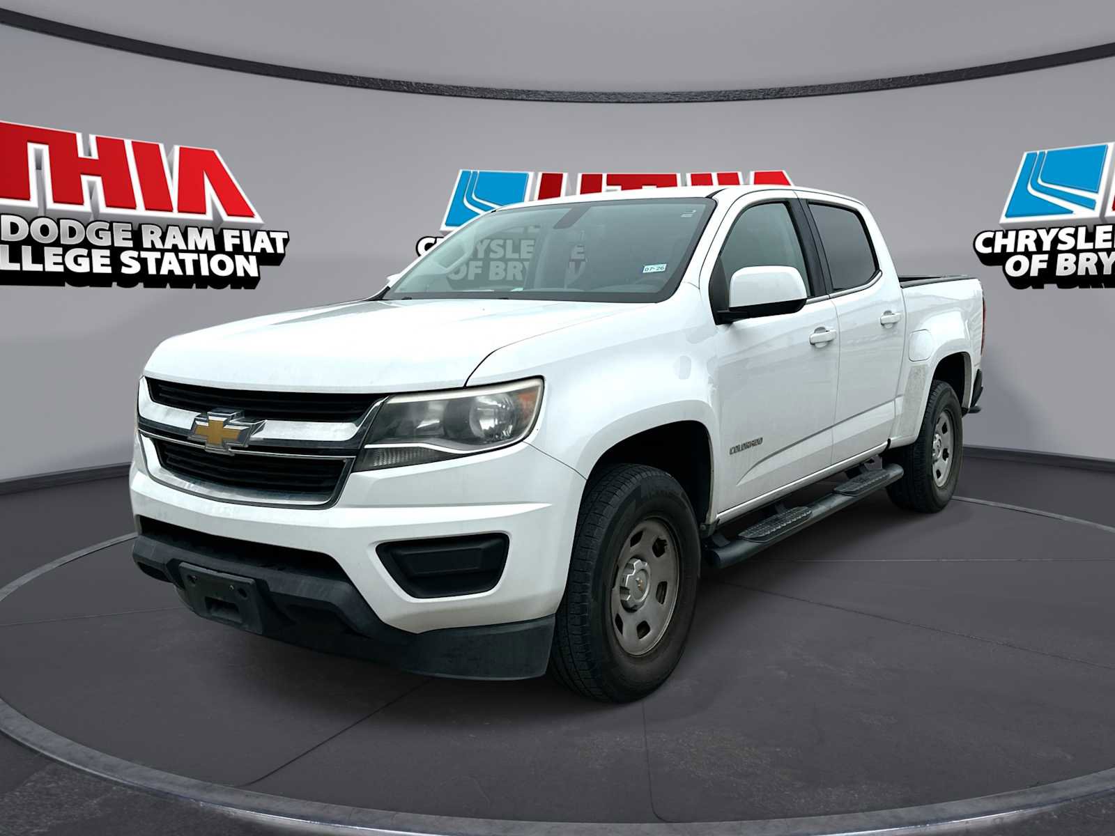 Used 2017 Chevrolet Colorado LT RWD image 1