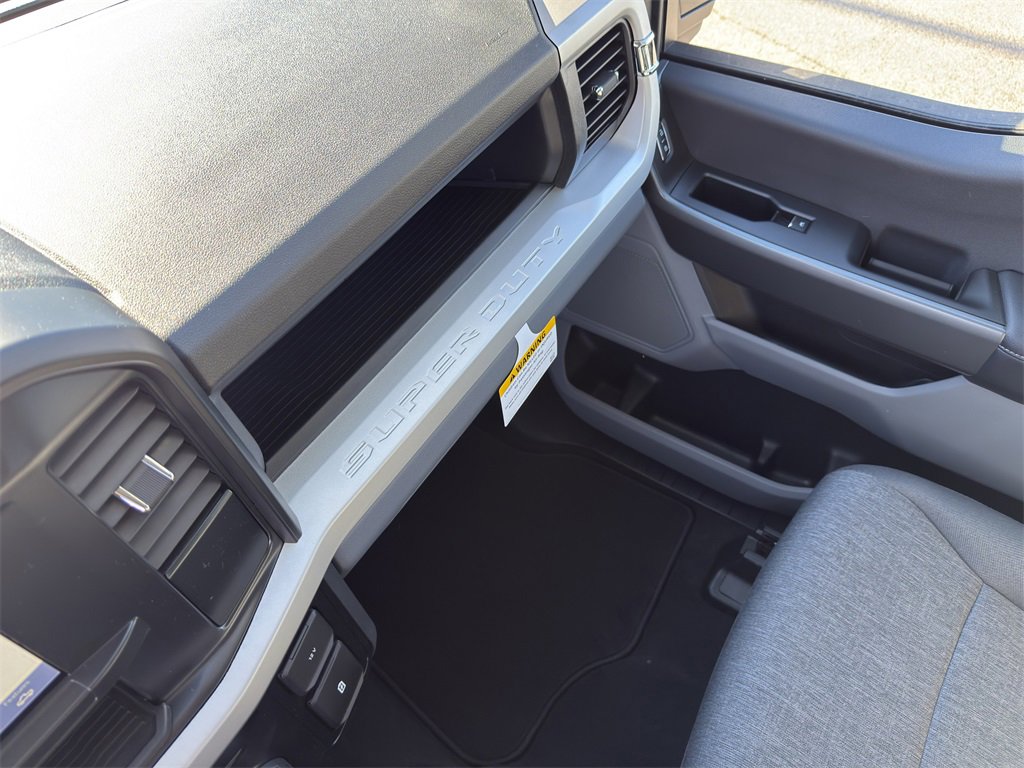 New 2026 Ford F350 XL image 27