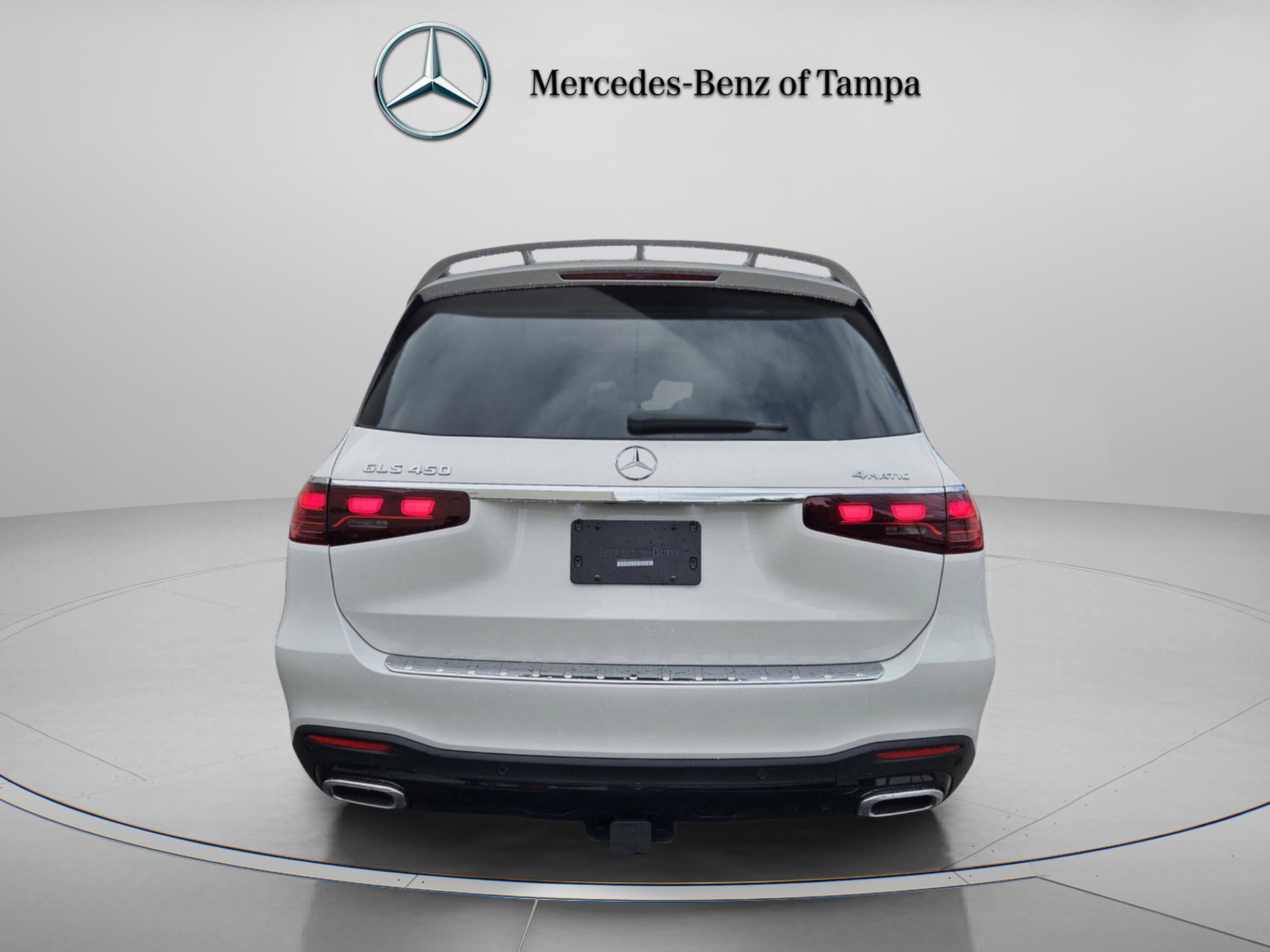 Used 2025 Mercedes-Benz GLS 450 4MATIC image 5