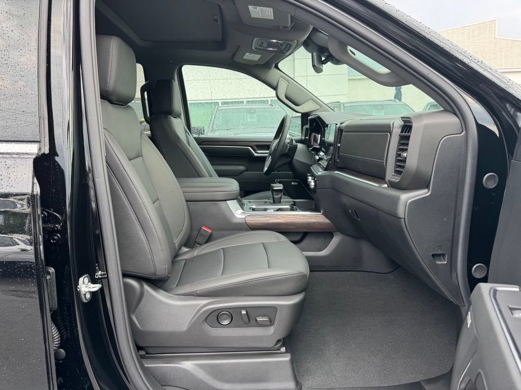 New 2026 GMC Sierra 1500 SLT w/ SLT Premium Plus Package AWD/4WD image 18
