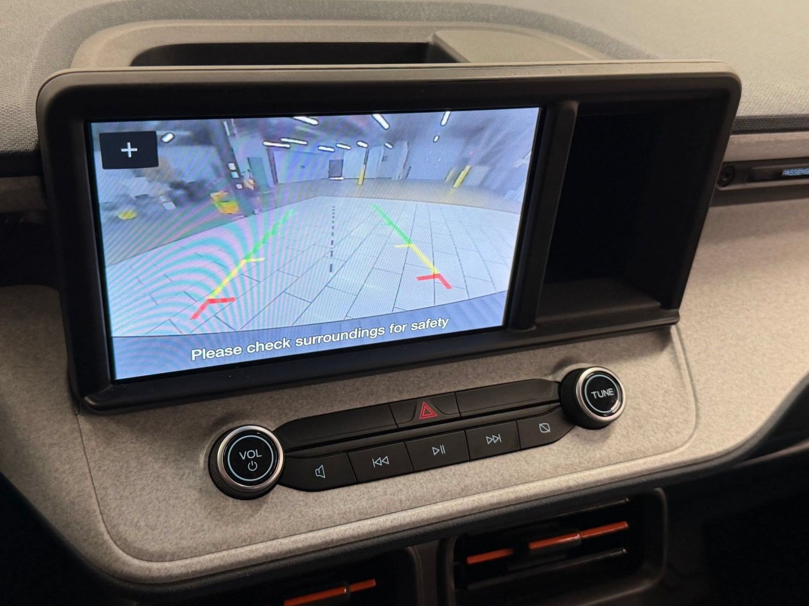 Used 2022 Ford Maverick XLT FWD image 17