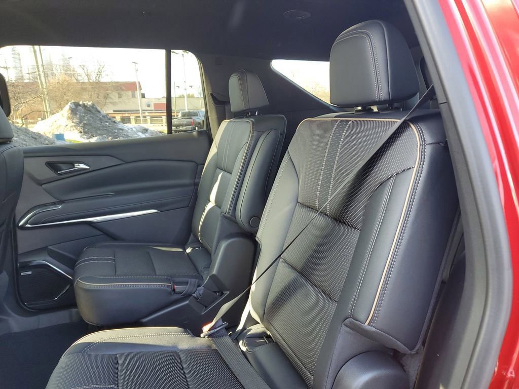 New 2026 Chevrolet Traverse High Country image 12