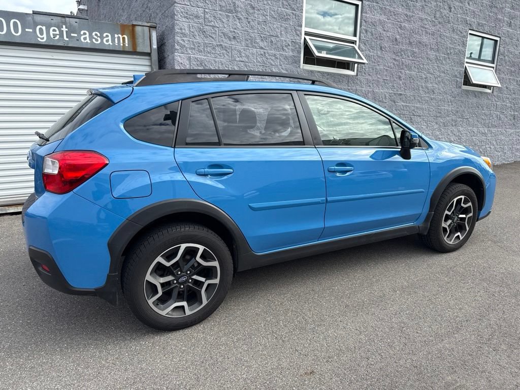 Used 2016 Subaru Crosstrek 2.0i Limited AWD/4WD image 2