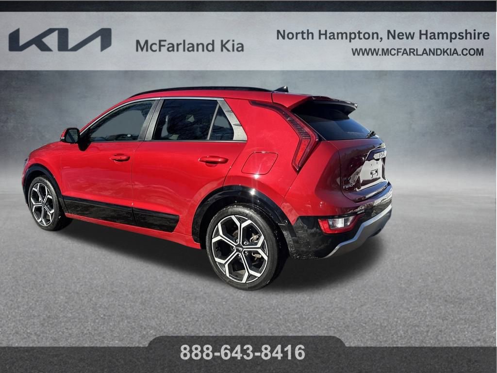 Used 2023 Kia Niro EX Touring image 4