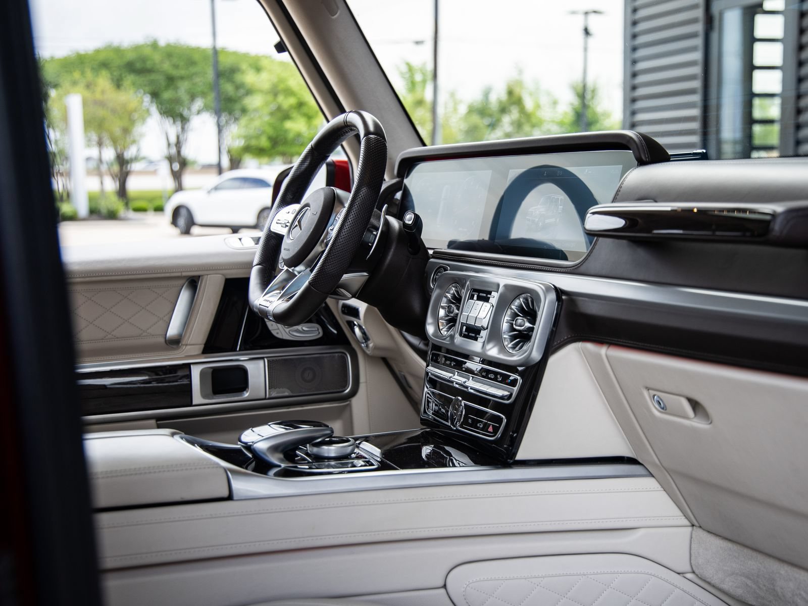 Used 2024 Mercedes-Benz G 63 AMG 4MATIC image 43