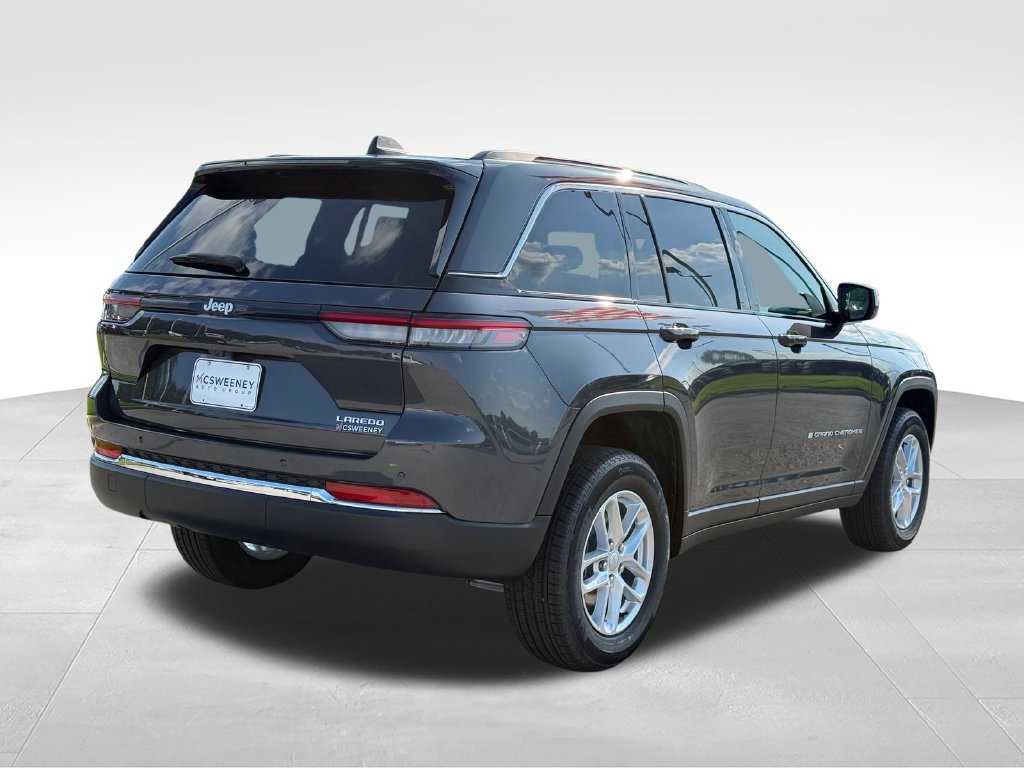 New 2026 Jeep Grand Cherokee Laredo RWD image 28