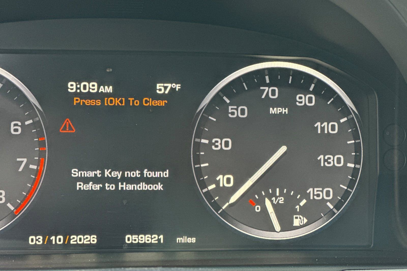 Used 2011 Land Rover Range Rover Supercharged AWD/4WD image 32