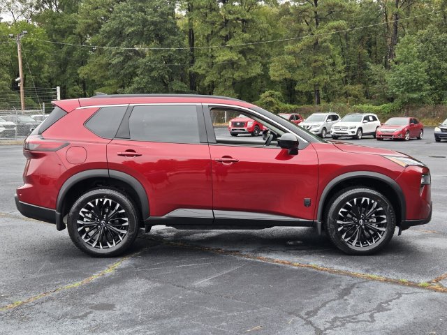 New 2027 Nissan Rogue SV FWD image 6